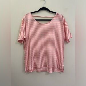 Old Navy Flowy Criss-Cross‎ Back Top - L